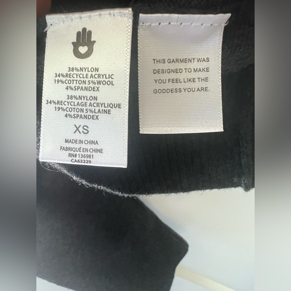 NWT Spiritual Gangster Mock Neck Sweater - Picture 4 of 7